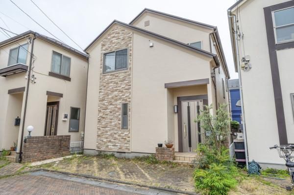 4LDK Detached House for Sale in Setagaya, Tokyo - Main Image