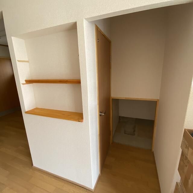 5LDK Detached House with Shop Potential in Kami Town, Gifu - Image 22