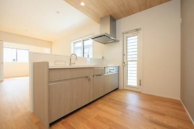 New 4LDK House in Shimonoseki, Yamaguchi - 2026 Completion - Thumbnail 3