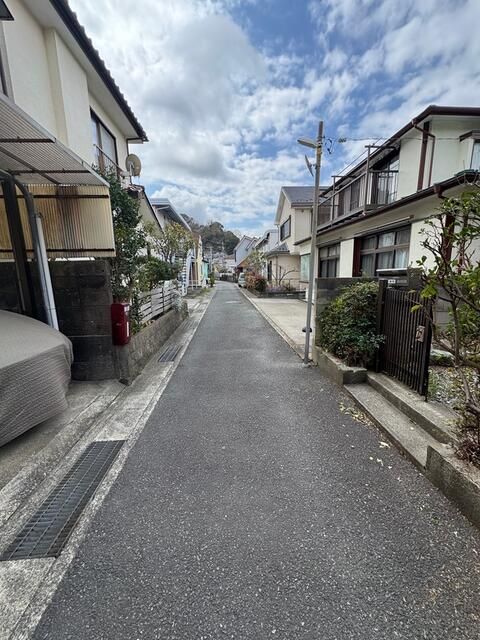 Land for Sale in Yokosuka, Kanagawa - 179.54 sqm Plot - Thumbnail 4