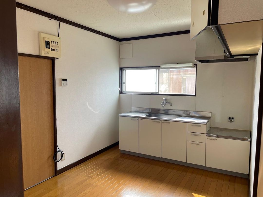 3DK Apartment for Rent in Yashio, Saitama - 52.17 sqm - Thumbnail 3
