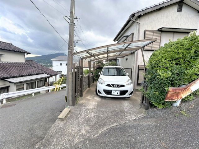 5DK Detached House for Sale in Kitakyushu, Fukuoka - Thumbnail 2
