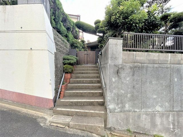 5DK Detached House for Sale in Kitakyushu, Fukuoka - Thumbnail 3
