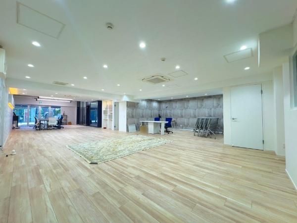 Azalea Court Office for Sale in Shinjuku, Tokyo - 141.4 sqm - Thumbnail 2