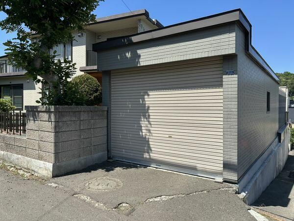 5LDK Family Home with Roof Balcony in Sapporo Makomanai - Image 7