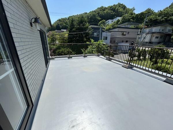 5LDK Family Home with Roof Balcony in Sapporo Makomanai - Image 33