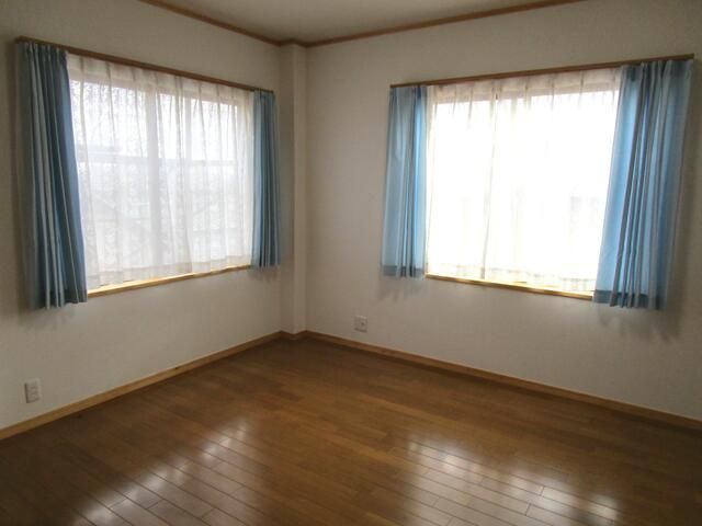 1K Apartment for Rent in Hasuda City, Saitama - Thumbnail 4