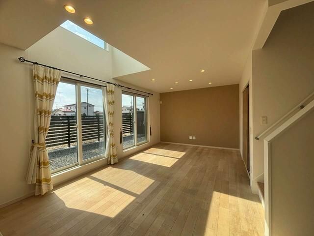 4LDK Detached House for Sale in Oshu, Iwate – 110.5m2 - Thumbnail 3