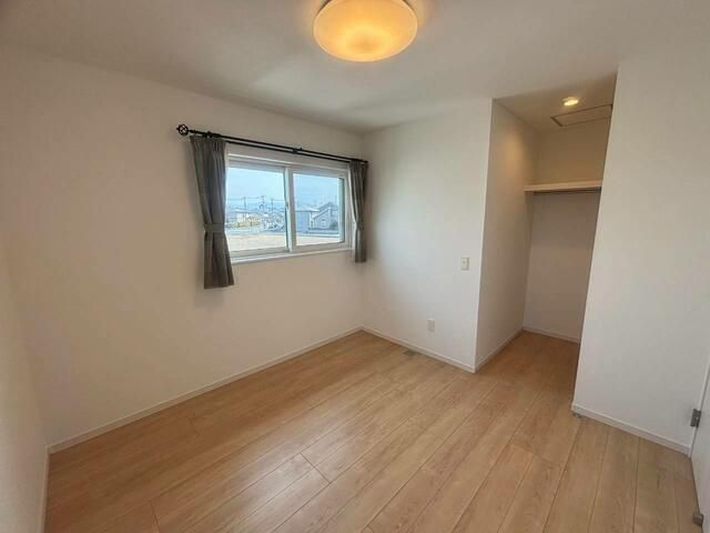 4LDK Detached House for Sale in Oshu, Iwate – 110.5m2 - Thumbnail 4