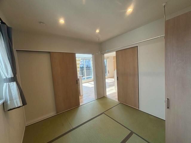 4LDK Detached House for Sale in Oshu, Iwate – 110.5m2 - Thumbnail 2