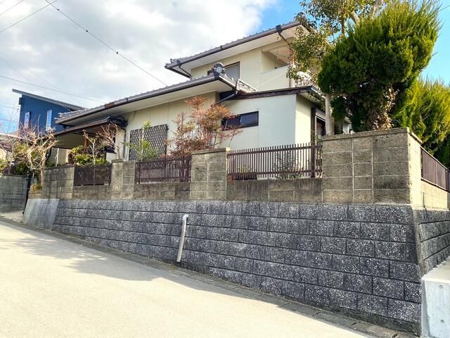 5DK House in Kumamoto's Kita Ward with Garden and Parking - Thumbnail 3