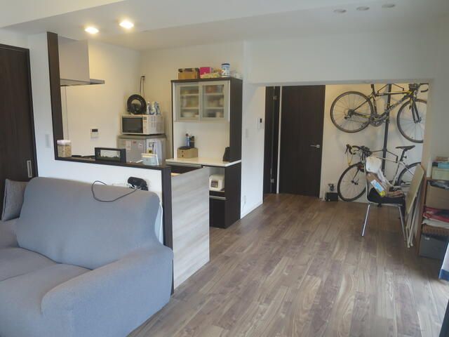 2LDK Apartment for Sale in Itabashi-ku, Tokyo 64.72 sqm - Thumbnail 4