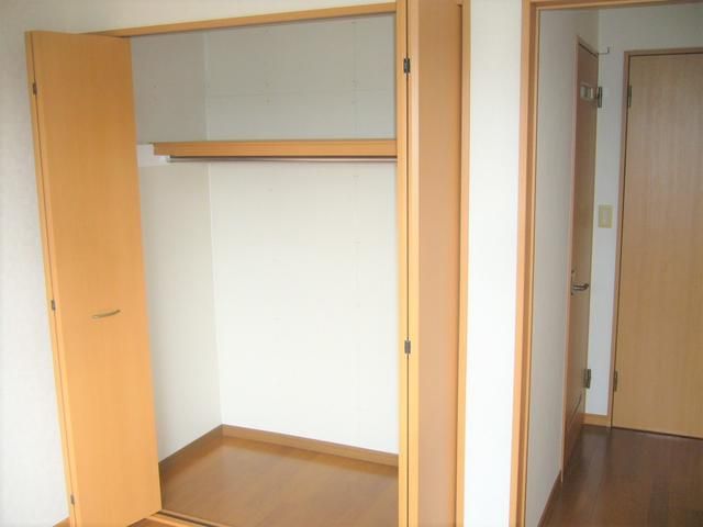2DK Apartment for Rent in Higashi, Chiba - No Deposit, Free Parking - Thumbnail 3