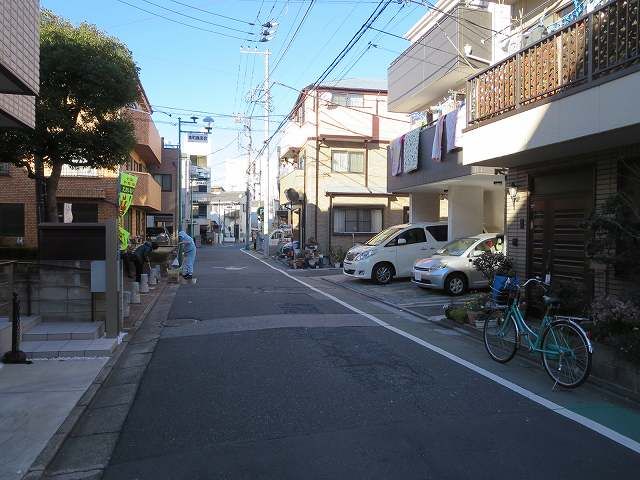 Parking Space for Rent in Adachi-ku, Tokyo - 25,000 Yen - Thumbnail 2
