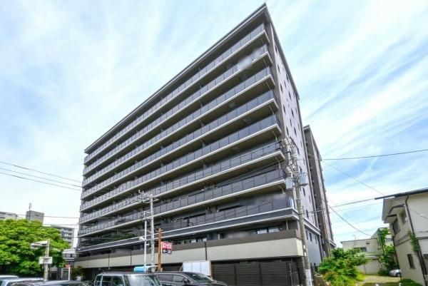 Bausu Hiratsuka 3LDK Condo Near JR Station | Kanagawa - Thumbnail 2
