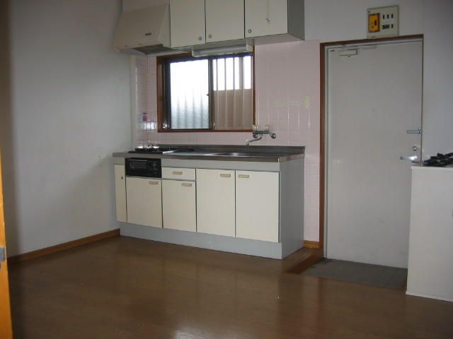 2DK Apartment for Rent in Komae, Tokyo – 39.66 sqm - Thumbnail 3