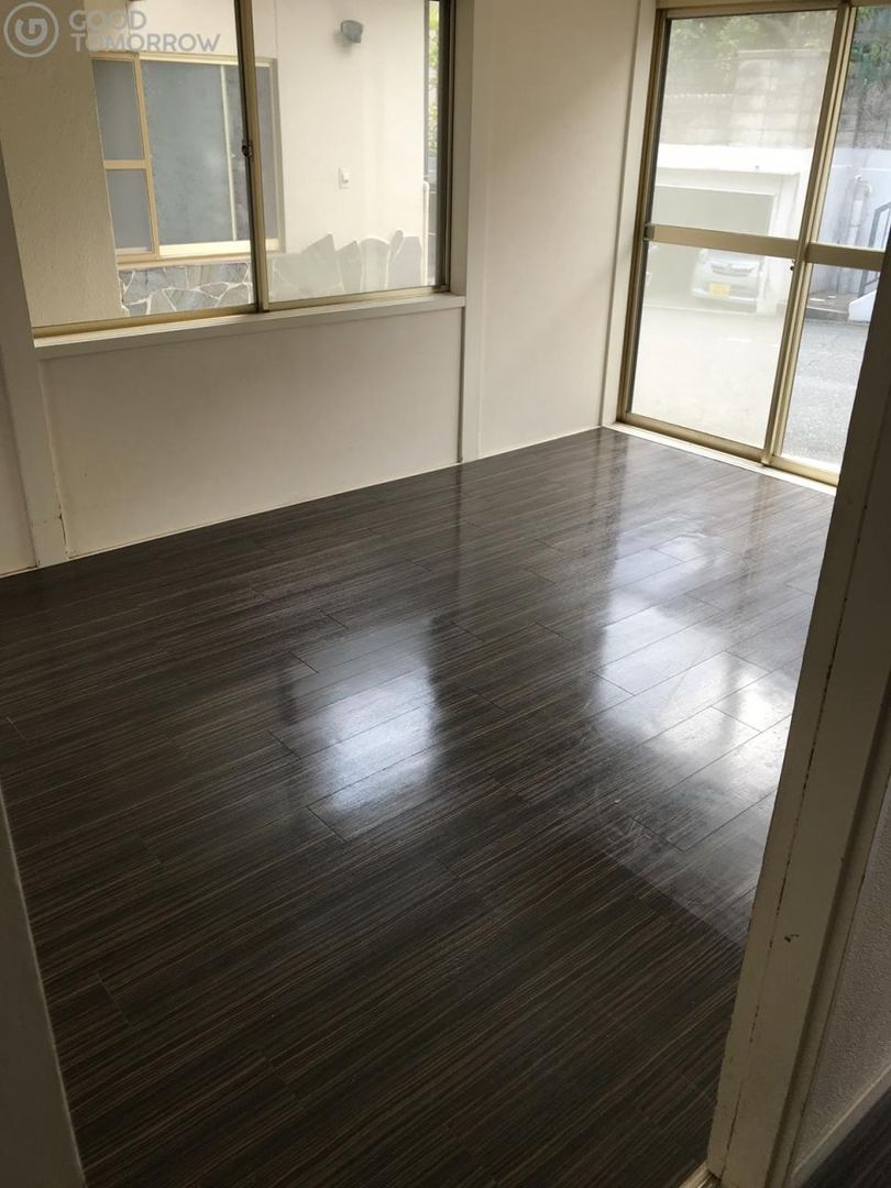 2LDK House in Hiroshima's Asaminami Ward - Thumbnail 3