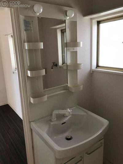 2LDK House in Hiroshima's Asaminami Ward — Bathroom, Asaminami, Hiroshima