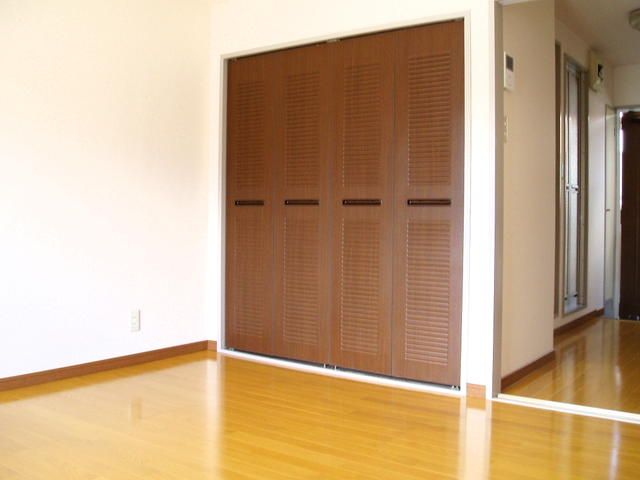 1K Apartment for Rent in Aoba-ku, Sendai, Miyagi - Thumbnail 4