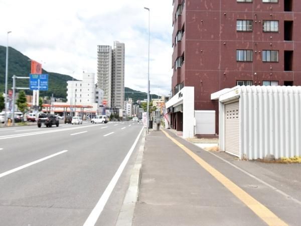 3LDK Apartment for Sale in Central Sapporo, Hokkaido - Thumbnail 3