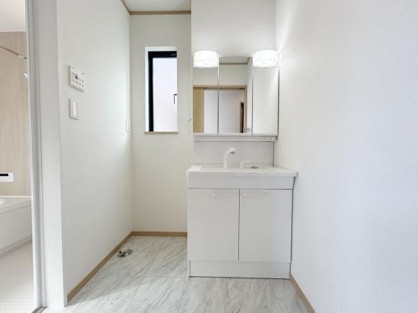 New 3LDK House in Fuchu, Tokyo - 86.73 sqm, Completion Aug 2025 - Thumbnail 4