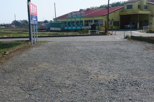 Land for Sale in Saitama City Iwatsuki Ward - 396 sqm Plot - Thumbnail 4
