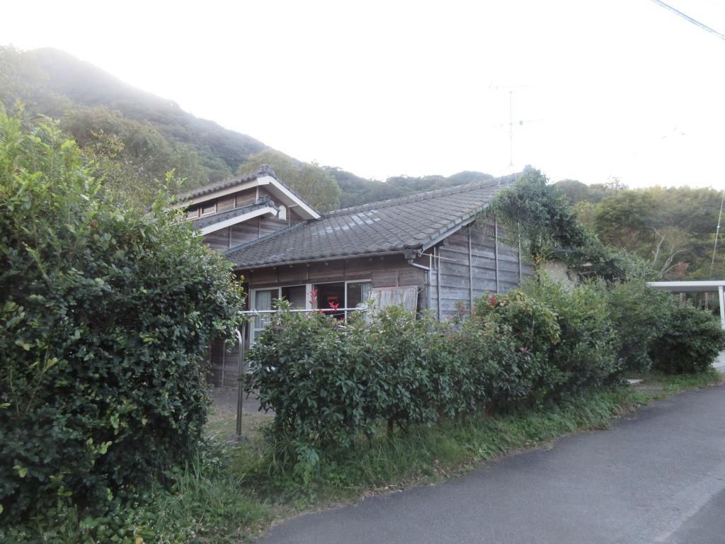 1953 Character House Near Shigetomi Port, Aira City, Kagoshima - Thumbnail 4