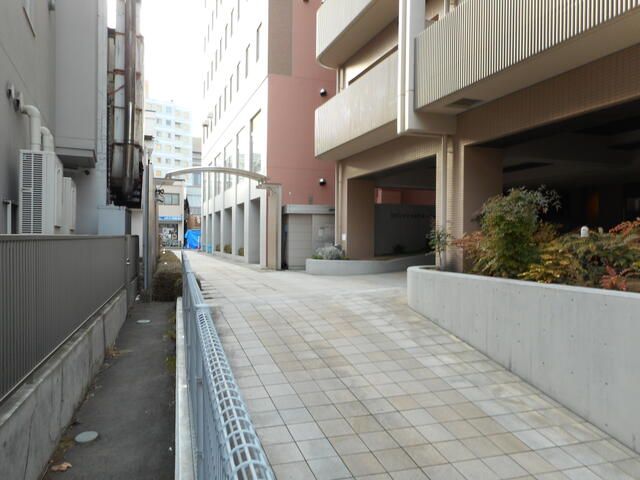 Granville Minami-Chitose Ichibankan 2LDK Apartment for Sale in Nagano - Thumbnail 3