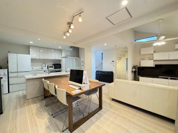 2019 Built 1SLDK House in Shinjuku, Tokyo | 92.77 sqm - Thumbnail 4