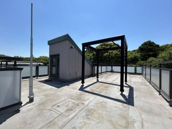 5LDK Used Detached House in Inage-ku, Chiba City - Thumbnail 3