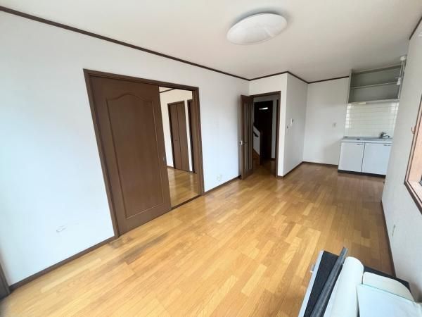4LDK Used House in Chuo-ku, Chiba City, 102.26 sqm - Thumbnail 2