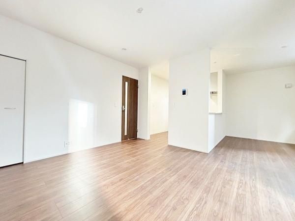 New 4LDK House in Hamura, Tokyo - 2025 Build - Thumbnail 3