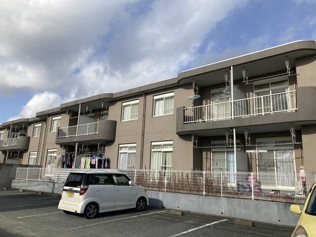 2DK Apartment for Rent in Takahagi, Ibaraki - 42.93 sqm - Thumbnail 3