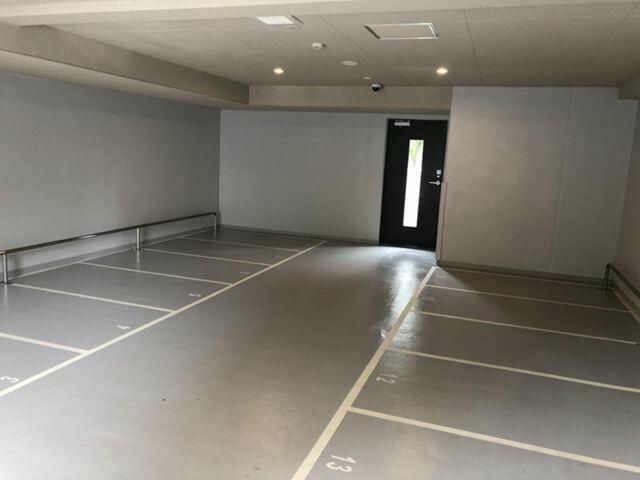Motorcycle Parking Space for Rent in Suitengumae, Koto Ward, Tokyo - Thumbnail 4