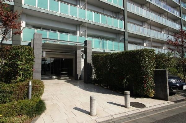 3LDK Condo in Akishima, Tokyo | City Terrace Akishima for Sale - Thumbnail 2