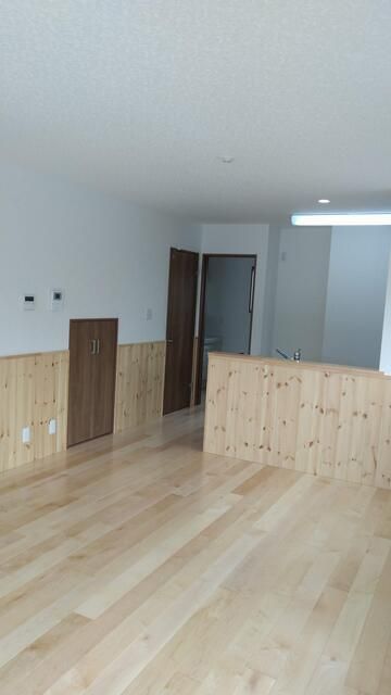 3LDK Terraced House in Hino, Tokyo – Modern 78.6m² Home - Thumbnail 4