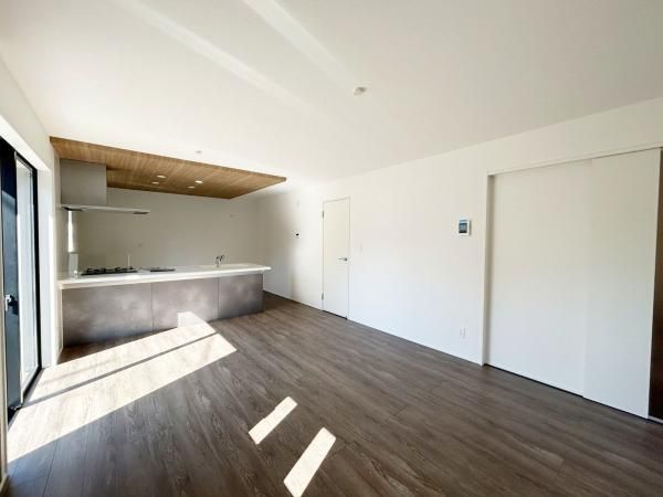 New 4SLDK House for Sale in Inagi City, Tokyo - 2026 Completion - Thumbnail 2