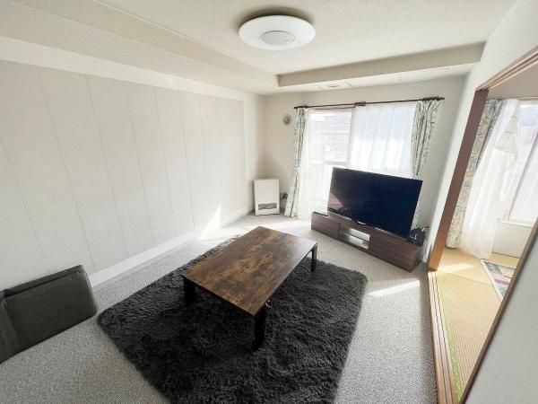 Esukaira Shiroishi Chuo 2SLDK Apartment for Sale in Sapporo - Thumbnail 4