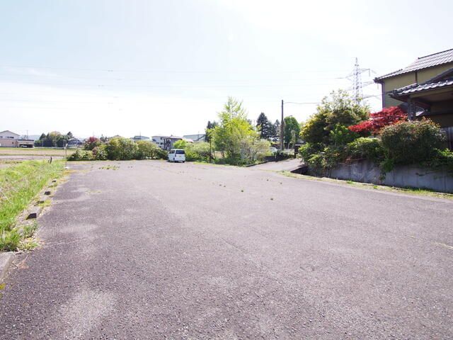 Former Inn for Sale in Sanjo City, Niigata – 847m² Building - Thumbnail 3