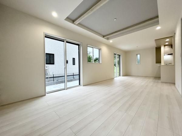New 3LDK House in Hiratsuka, Kanagawa - 2025 Build - Thumbnail 3