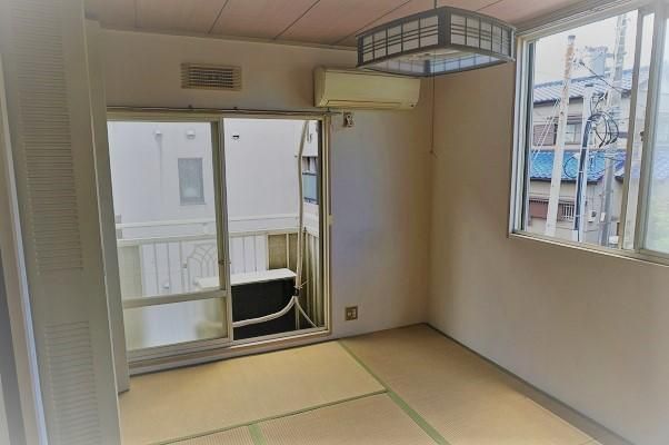 Compact 1K Apartment for Rent in Hanamigawa-ku, Chiba City - Thumbnail 3