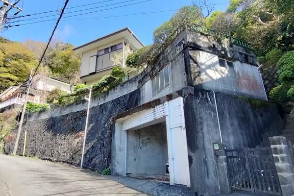 3LDK Detached House with Onsen Access in Yugawara, Kanagawa - Image 1