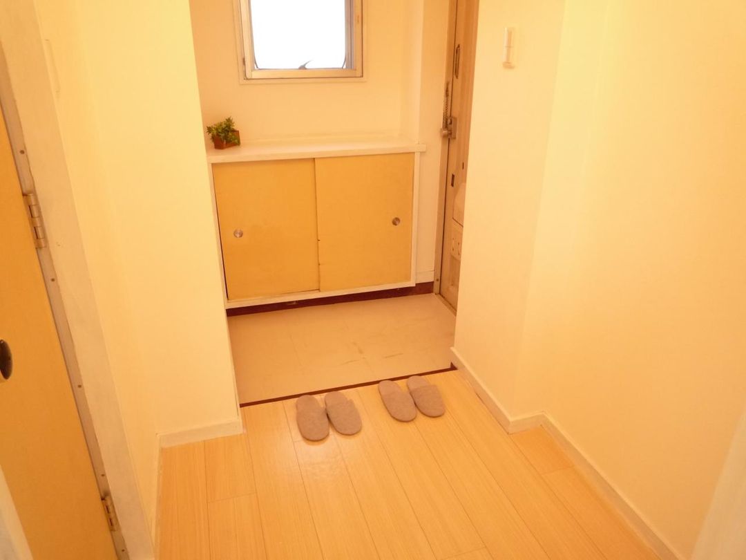 Sunshine Hanazawa 2LDK Corner Apartment for Sale in Hino, Tokyo - Thumbnail 2