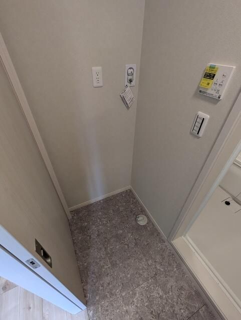 New Terrace House for Rent in Suginami, Tokyo - 2LDK - Thumbnail 3