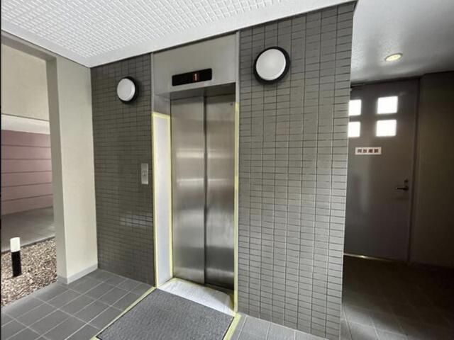 Grand Maison Koenji 1LDK Apartment for Sale in Suginami, Tokyo - Thumbnail 3