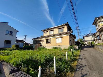 Spacious 8DK House in Kamo City, 18min to Station — Image 2, Kamo, Niigata
