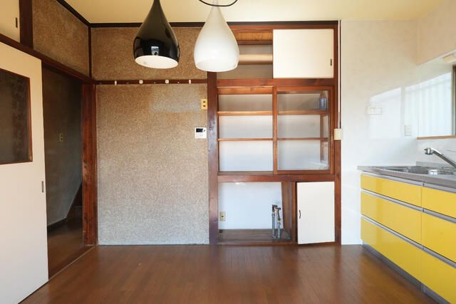 Used 4LDK Detached House in Ninomiya, Kanagawa - 199.87 sqm Land - Thumbnail 4