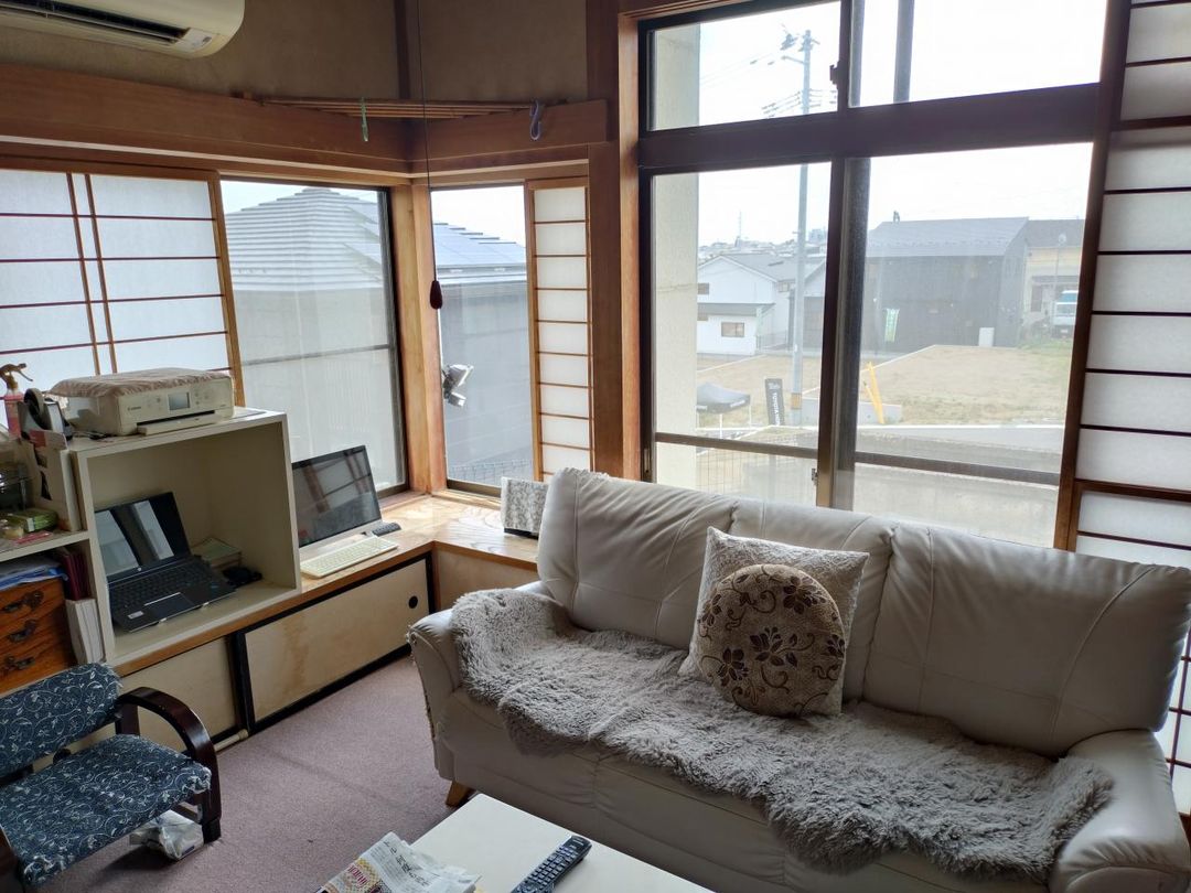 1985 6DK House for Sale in Sendai's Aoba Ward with Garden - Thumbnail 3