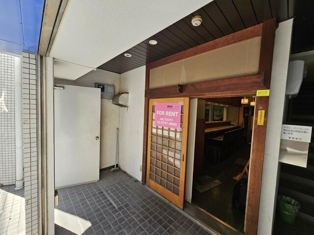 Commercial Space for Rent in Naka-ku, Yokohama - Thumbnail 3