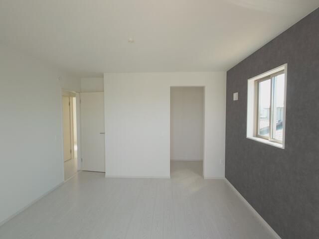 New 5LDK House for Sale in Takamatsu, Kagawa Prefecture - Main Image
